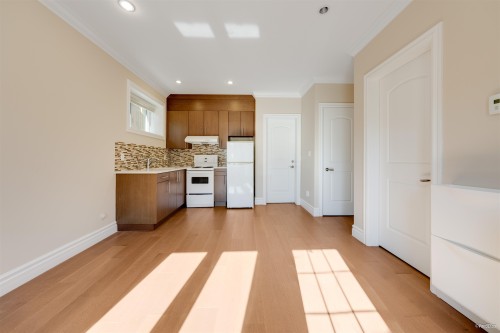 4042 20Th Avenue W, Vancouver, BC 