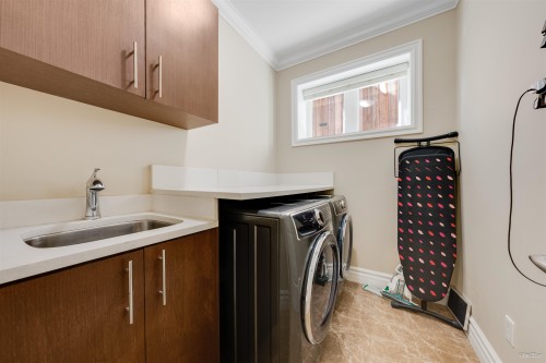 4042 20Th Avenue W, Vancouver, BC 