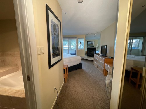 Week 50-4321 Village Gate Boulevard, Whistler, BC 