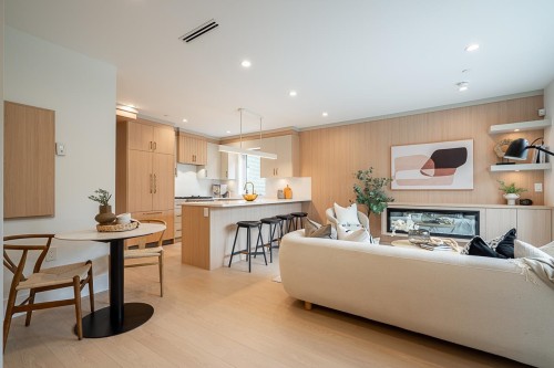 1-1816 3Rd Avenue E, Vancouver, BC 