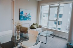 701-1221 Bidwell Street  Vancouver, BC V6G 2K7