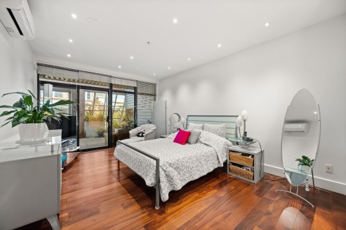 202-1750 2Nd Avenue W, Vancouver, BC 