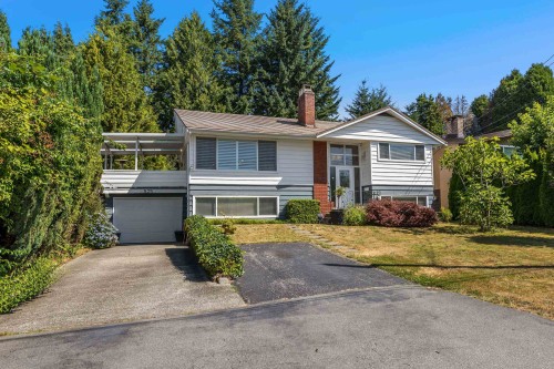 525 Appian Way, Coquitlam, BC 