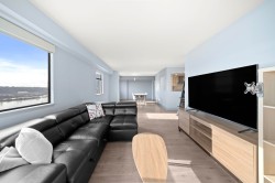 1002-209 Carnarvon Street  New Westminster, BC V3L 1B7