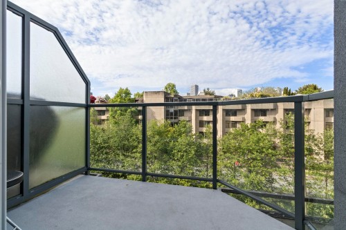 13-1355 4Th Avenue W, Vancouver, BC 