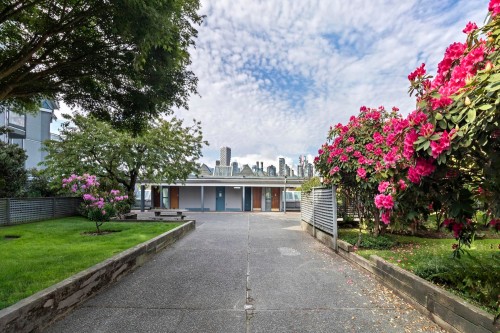 13-1355 4Th Avenue W, Vancouver, BC 