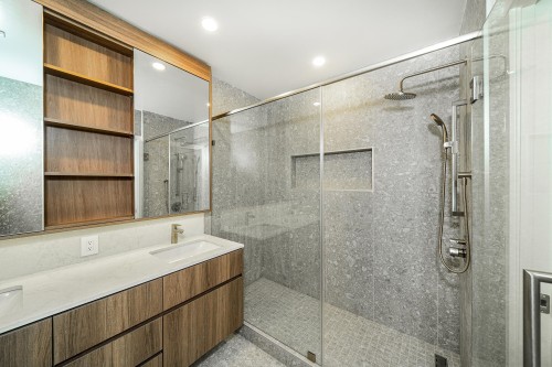 505-5212 Cambie Street, Vancouver, BC 