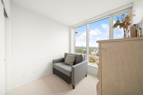 1808-8555 Granville Street, Vancouver, BC 