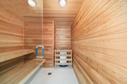 1808-8555 Granville Street, Vancouver, BC 