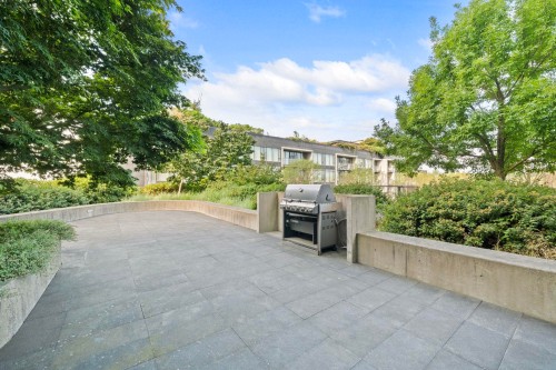 1808-8555 Granville Street, Vancouver, BC 