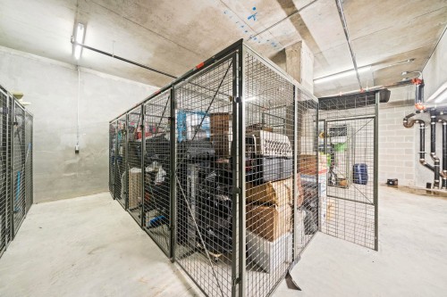 1808-8555 Granville Street, Vancouver, BC 