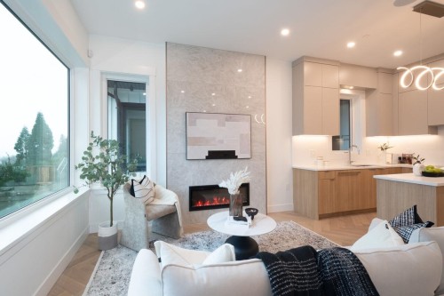 4426 4Th Avenue W, Vancouver, BC 