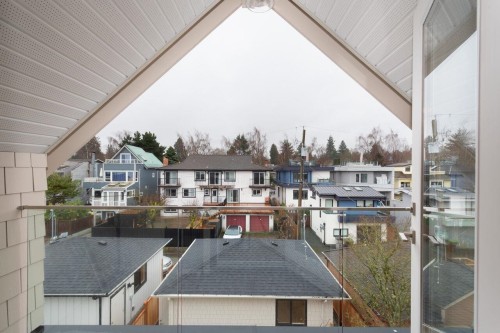 4424 4Th Avenue W, Vancouver, BC 