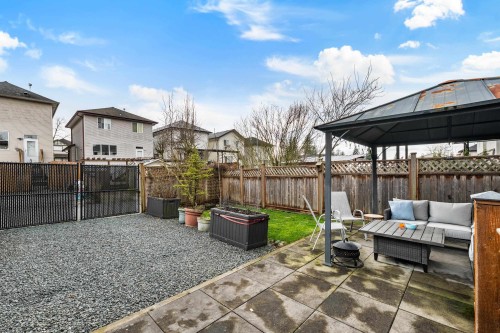 24320 102A Avenue, Maple Ridge, BC 