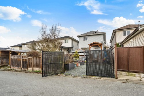 24320 102A Avenue, Maple Ridge, BC 