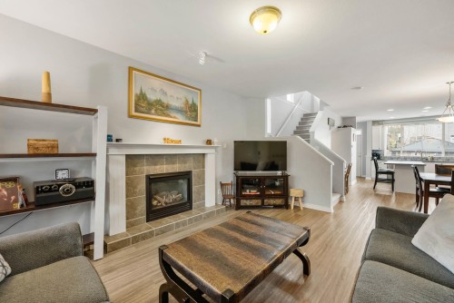 24320 102A Avenue, Maple Ridge, BC 