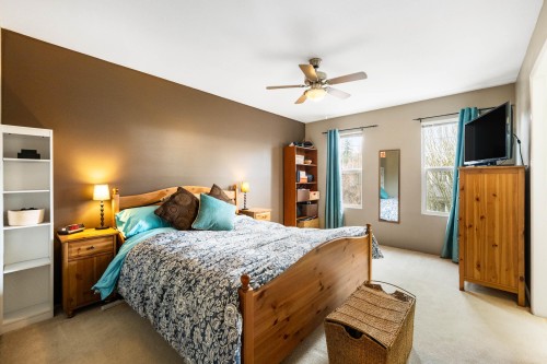 24320 102A Avenue, Maple Ridge, BC 