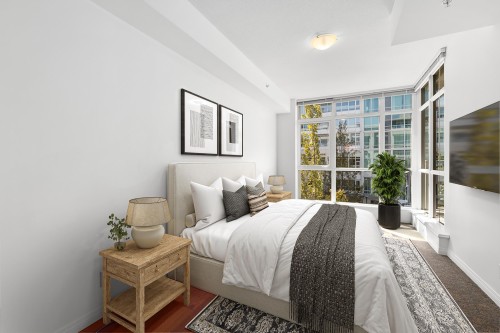 307-100 Esplanade Avenue E, North Vancouver, BC 