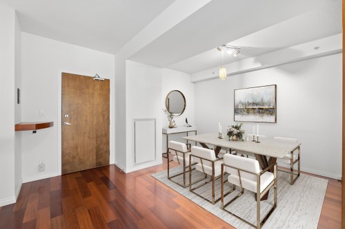 307-100 Esplanade Avenue E, North Vancouver, BC 