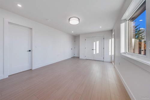 4-4855 Venables Street, Burnaby, BC 