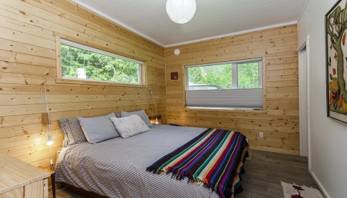 6 Brighton Beach, North Vancouver, BC 