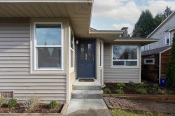 828 Nicolum Court  North Vancouver, BC V7H 2R8