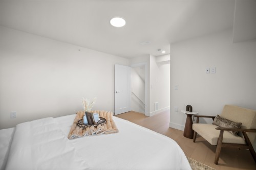 103-1837 Georgia Street E, Vancouver, BC 