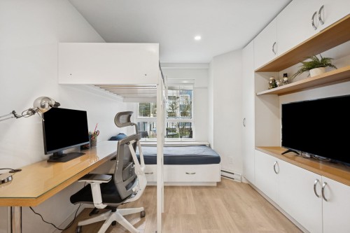 1985 Dunbar Street, Vancouver, BC 