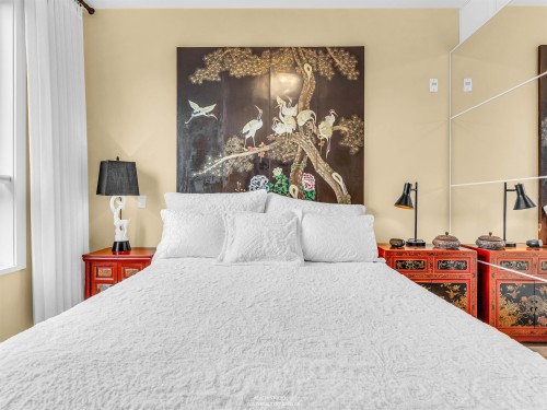 206-715 15Th Street W, North Vancouver, BC 