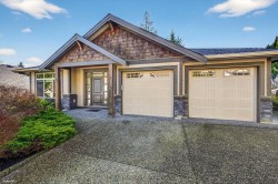 12-13210 Shoesmith Crescent  Maple Ridge, BC V4R 0C1