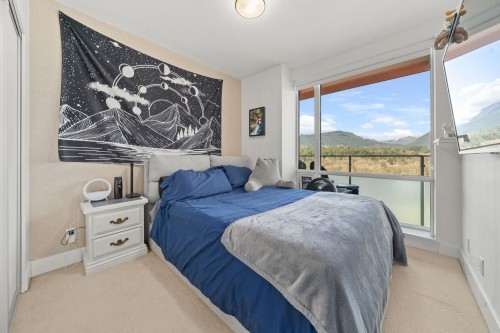 2202-1550 Fern Street, North Vancouver, BC 