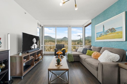 2202-1550 Fern Street, North Vancouver, BC 