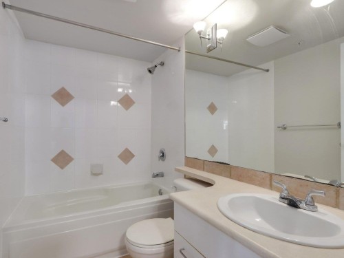 213-1989 Dunbar Street, Vancouver, BC 