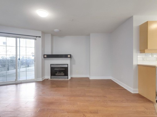 213-1989 Dunbar Street, Vancouver, BC 