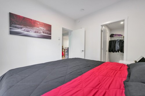 409-3596 Malsum Drive, North Vancouver, BC 