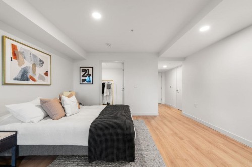 311-2419 Grant Street, Vancouver, BC 