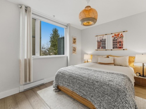 1681 Kitchener Street, Vancouver, BC 