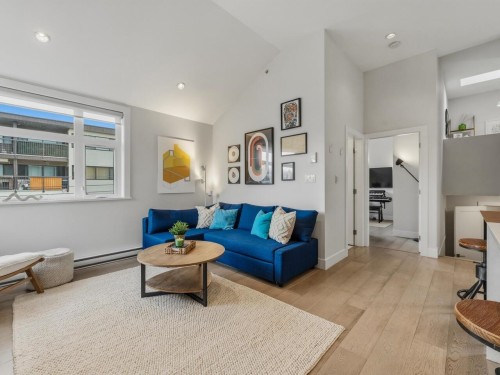 1681 Kitchener Street, Vancouver, BC 