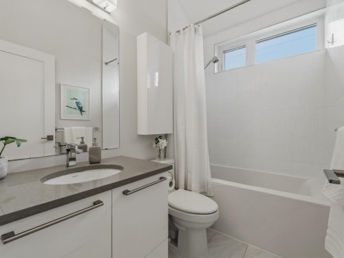 1681 Kitchener Street, Vancouver, BC 