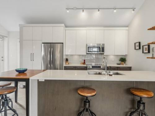 1681 Kitchener Street, Vancouver, BC 