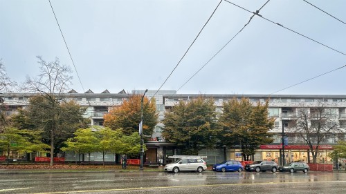 301-3333 Main Street  Vancouver, BC V7V 3M8