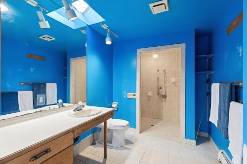 4436 11Th Avenue W, Vancouver, BC 