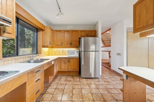 4436 11Th Avenue W, Vancouver, BC 