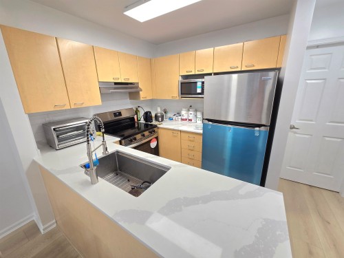15-6577 Southoaks Crescent, Burnaby, BC 