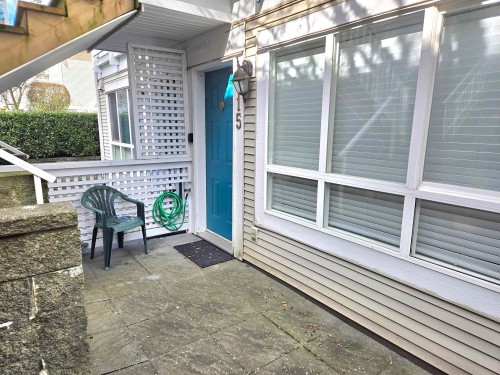 15-6577 Southoaks Crescent, Burnaby, BC 