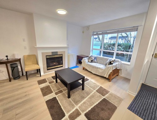 15-6577 Southoaks Crescent, Burnaby, BC 