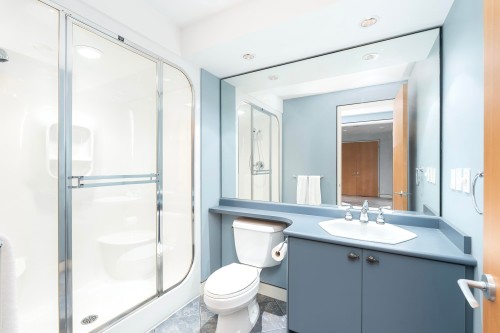 687 Beachview Drive, North Vancouver, BC 