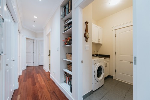 766 Gerussi Lane, Gibsons, BC 