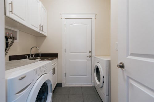 766 Gerussi Lane, Gibsons, BC 