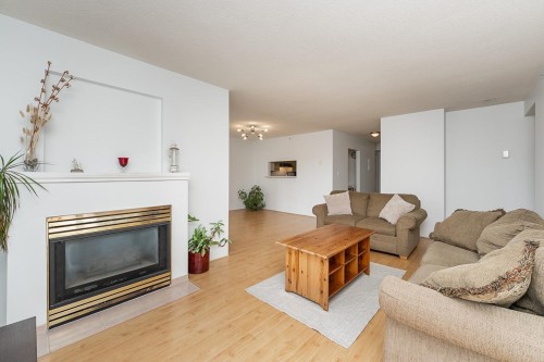 603-1180 Pinetree Way, Coquitlam, BC 